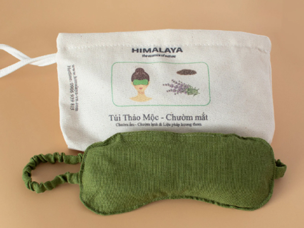 Có nên sử dụng túi chườm thảo dược Himalaya không?